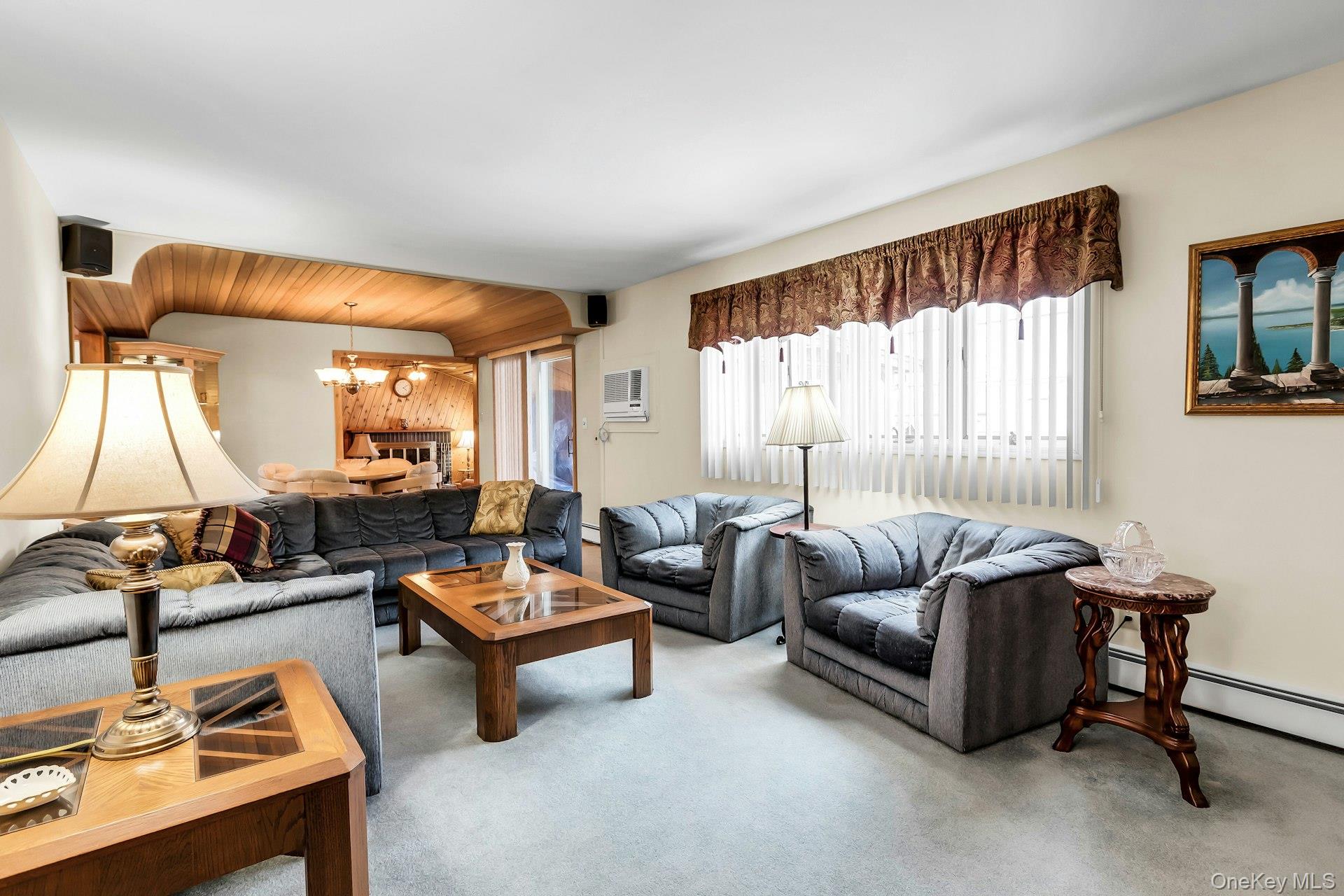 #4 photo, 893 Connetquot Avenue, Islip Terrace , NY 11752