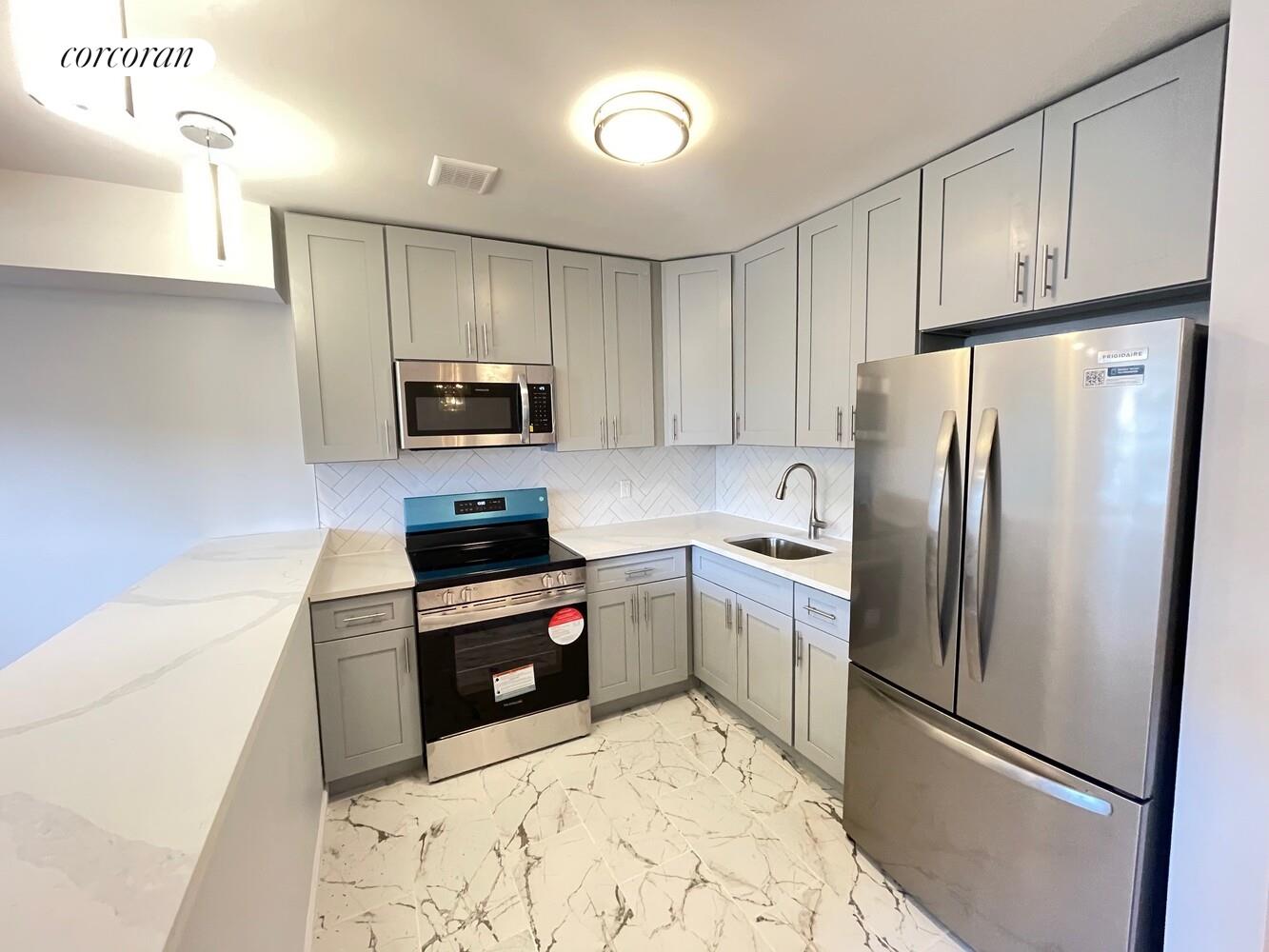 #3 photo, Brooklyn, Бруклин ‖ Canarsie , NY 11236