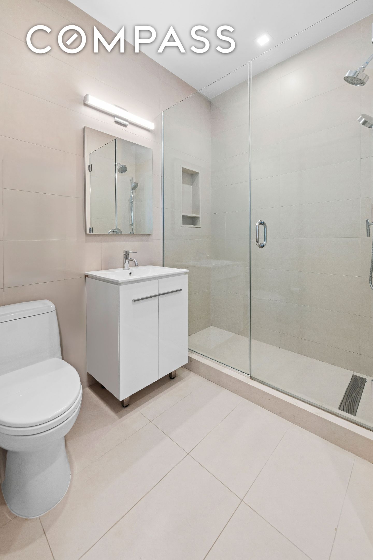 #8 photo, 299 Riverside Drive, Upper West Side , NY 10025