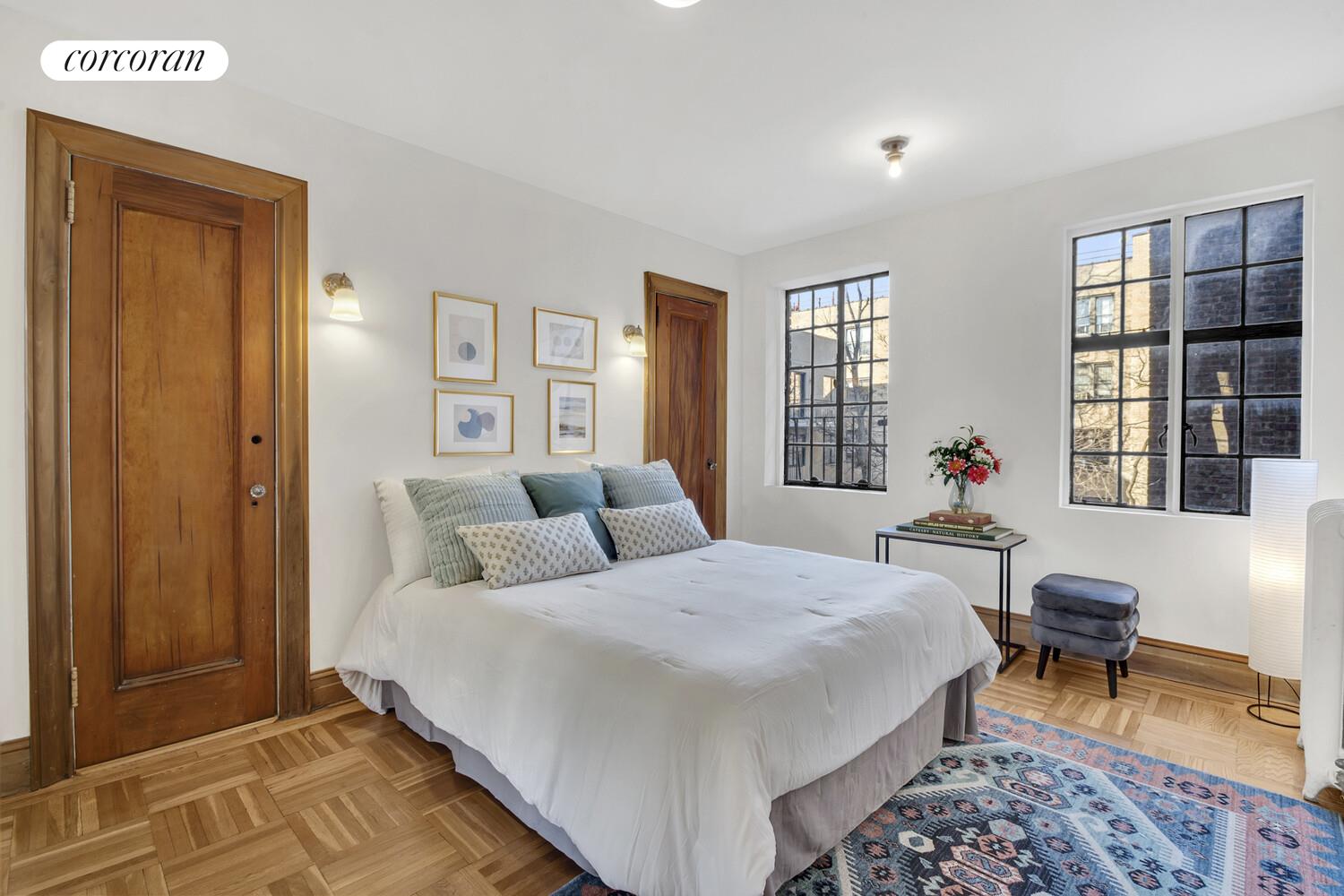 #7 photo, 116 PINEHURST Avenue, मैनहटन Hudson Heights , NY 10033