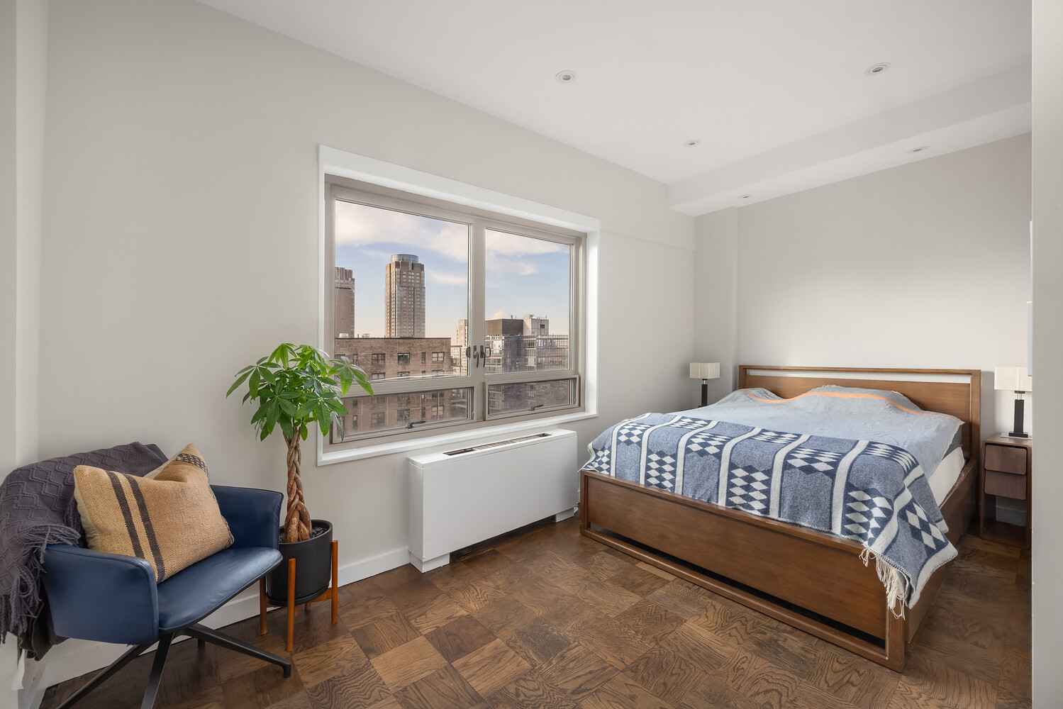 #9 photo, 170 W END Avenue, Lincoln Square , NY 10023