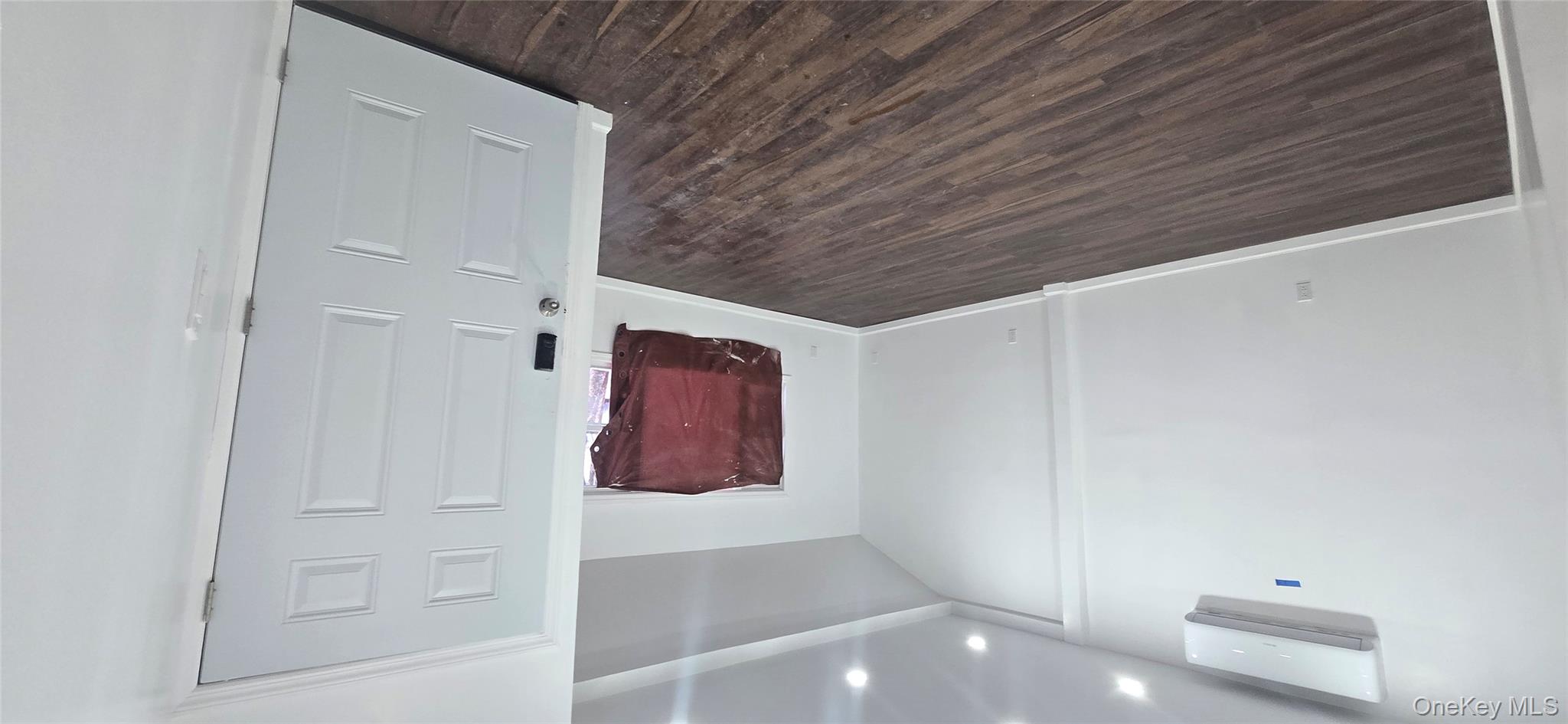 #2 photo, 452 S 1st Avenue, Mount Vernon , NY 10550