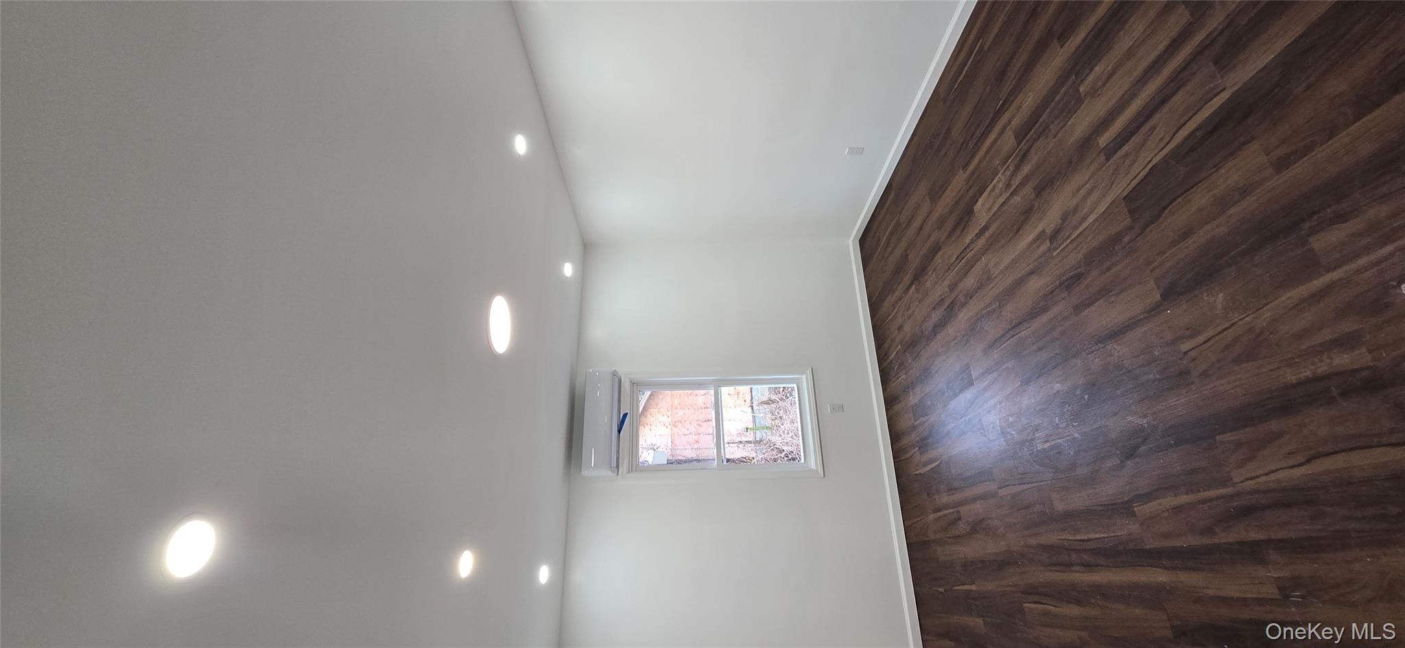 #8 photo, 452 S 1st Avenue, Mount Vernon , NY 10550