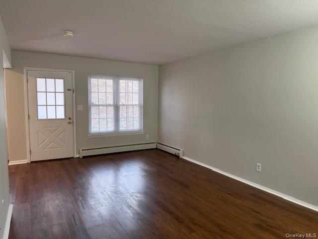 #5 photo, 6 Colonial Road, Beacon , NY 12508