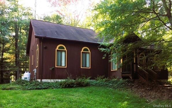 #1 photo, 41 W Delaware Place, Smallwood , NY 12778