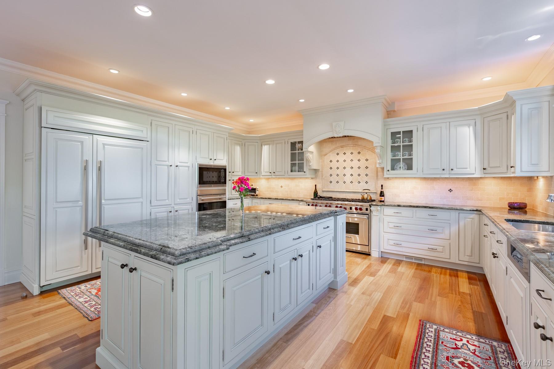 #14 photo, 147 Eaton Lane, West Islip , NY 11795