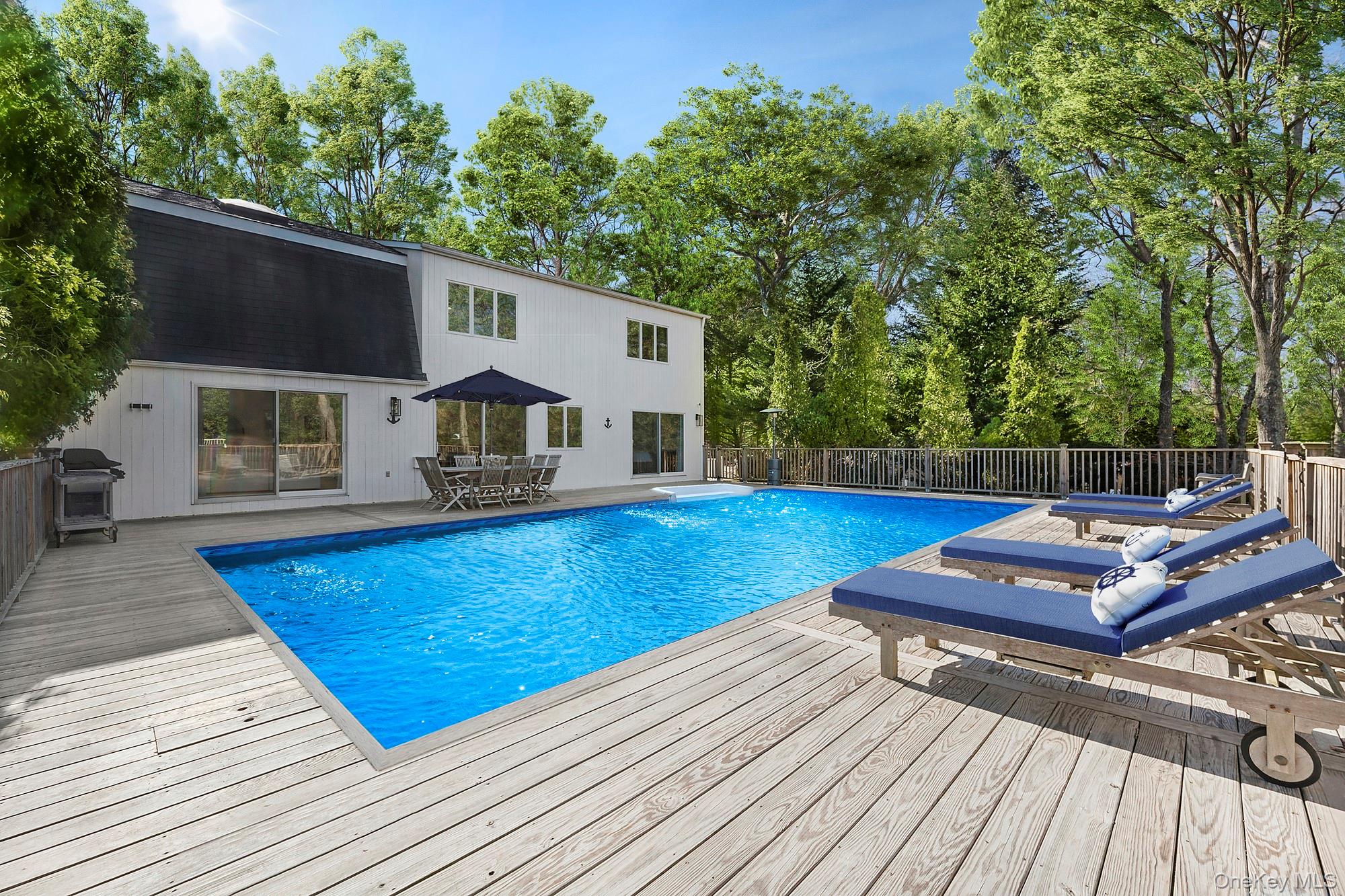 #1 photo, 5 Cowhill Lane, Wainscott , NY 11975