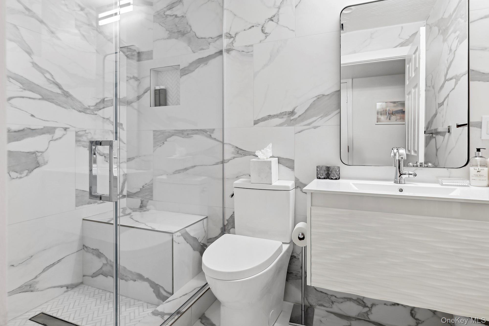 #14 photo, 5 Cowhill Lane, Wainscott , NY 11975