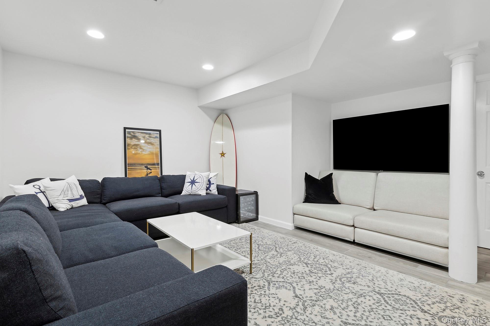 #15 photo, 5 Cowhill Lane, Wainscott , NY 11975