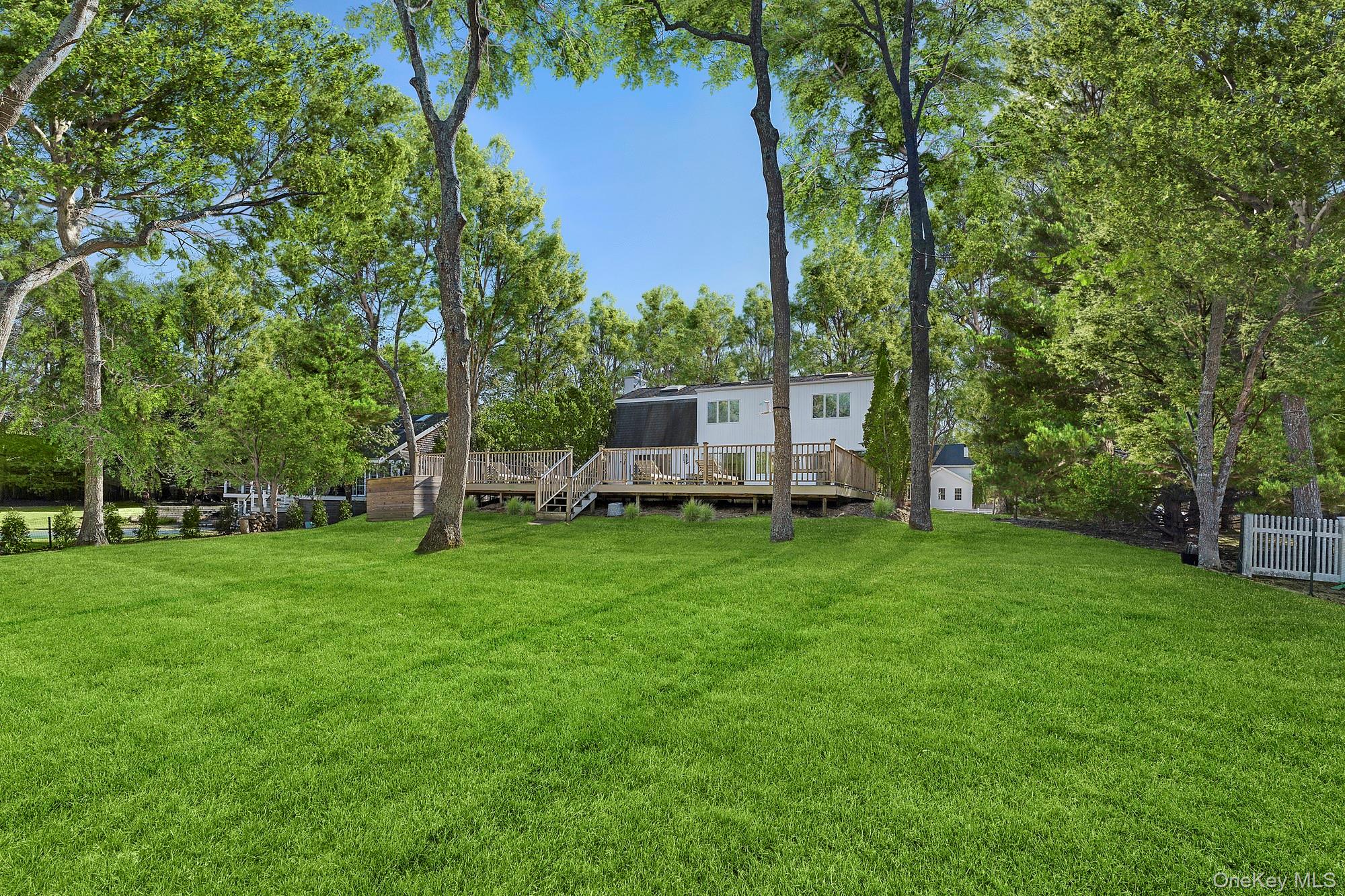 #16 photo, 5 Cowhill Lane, Wainscott , NY 11975