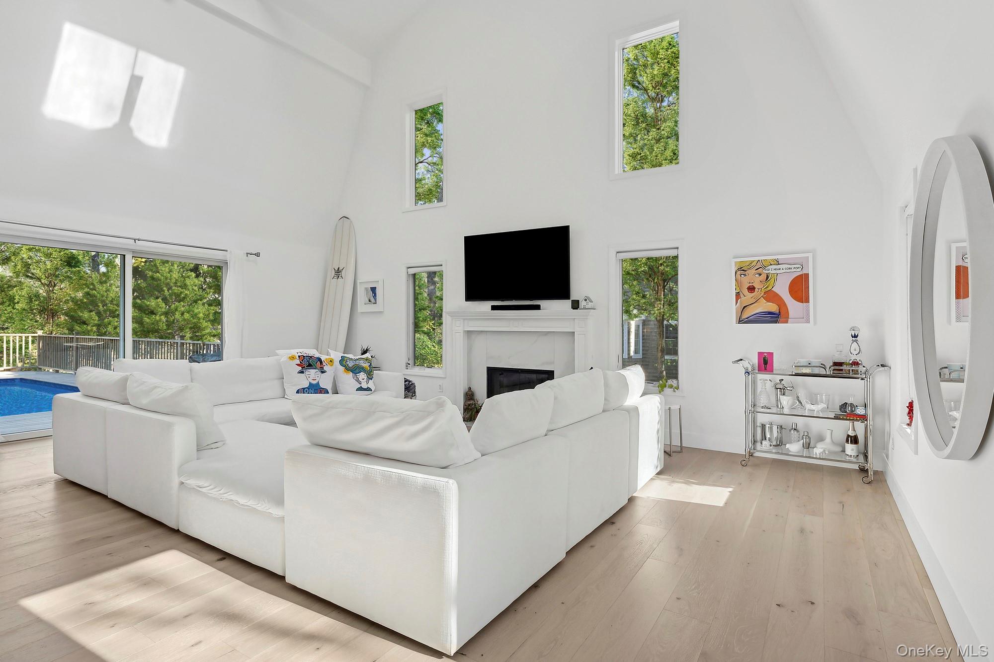 #2 photo, 5 Cowhill Lane, Wainscott , NY 11975