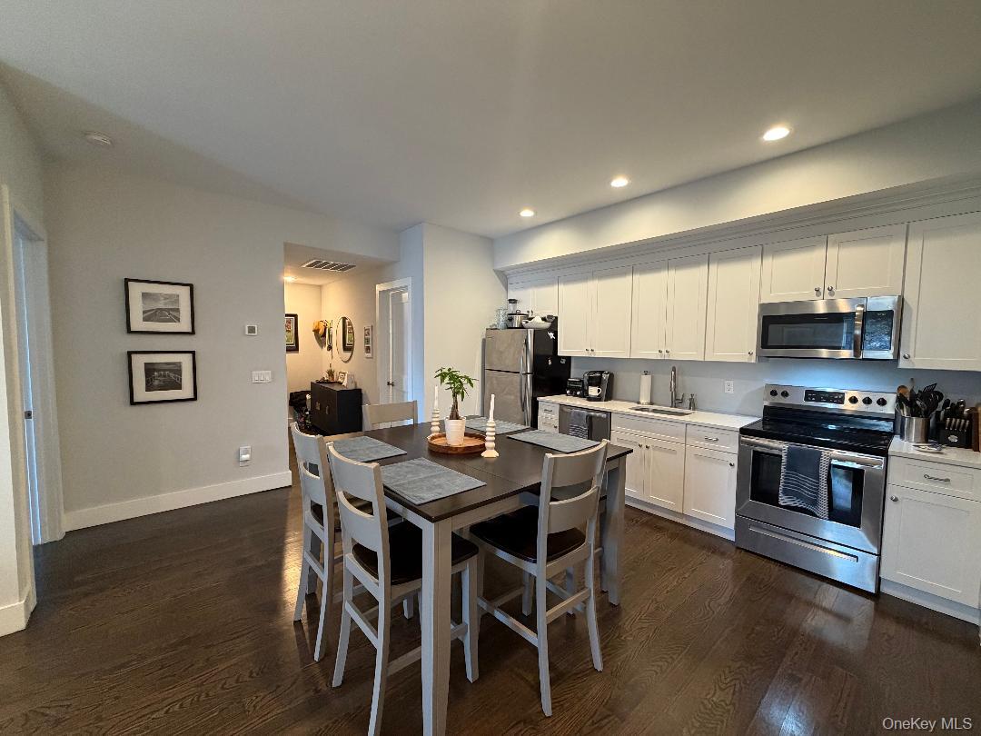 #2 photo, 87-89 W Main Street, East Islip , NY 11730