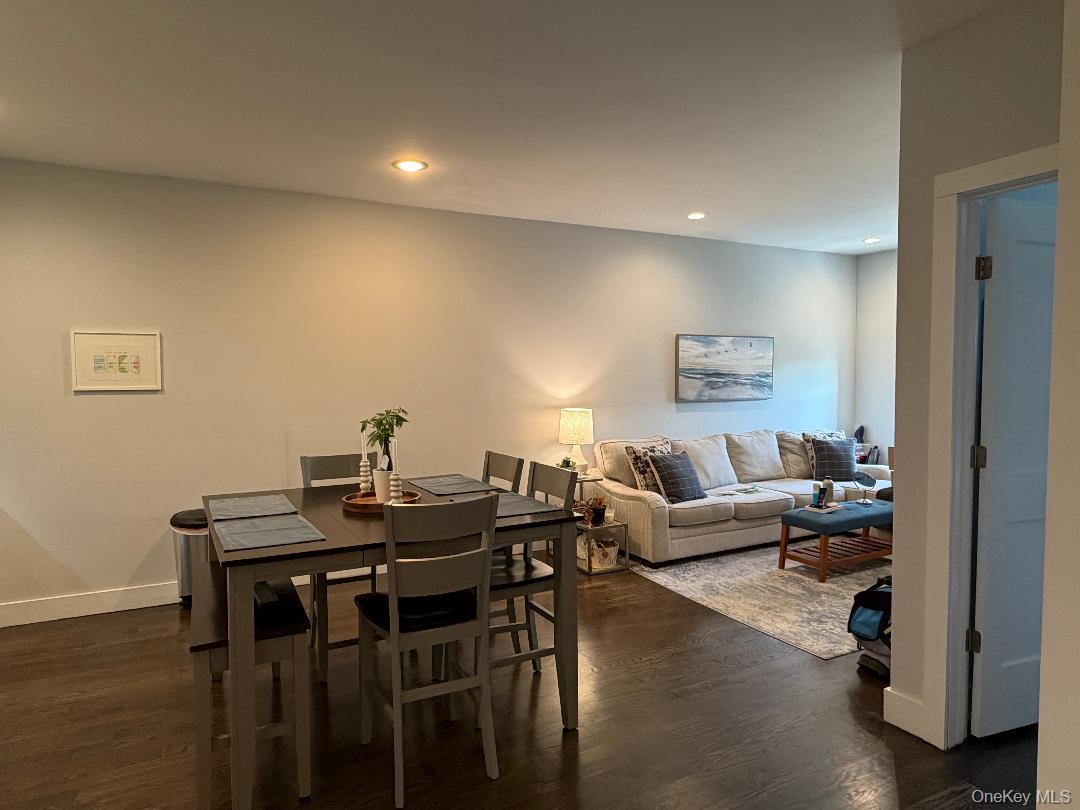 #4 photo, 87-89 W Main Street, East Islip , NY 11730