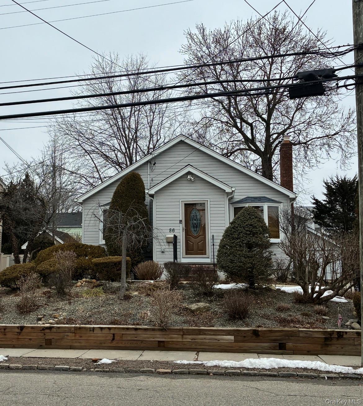 #1 photo, 86 Scarcliffe Drive, Malverne , NY 11565