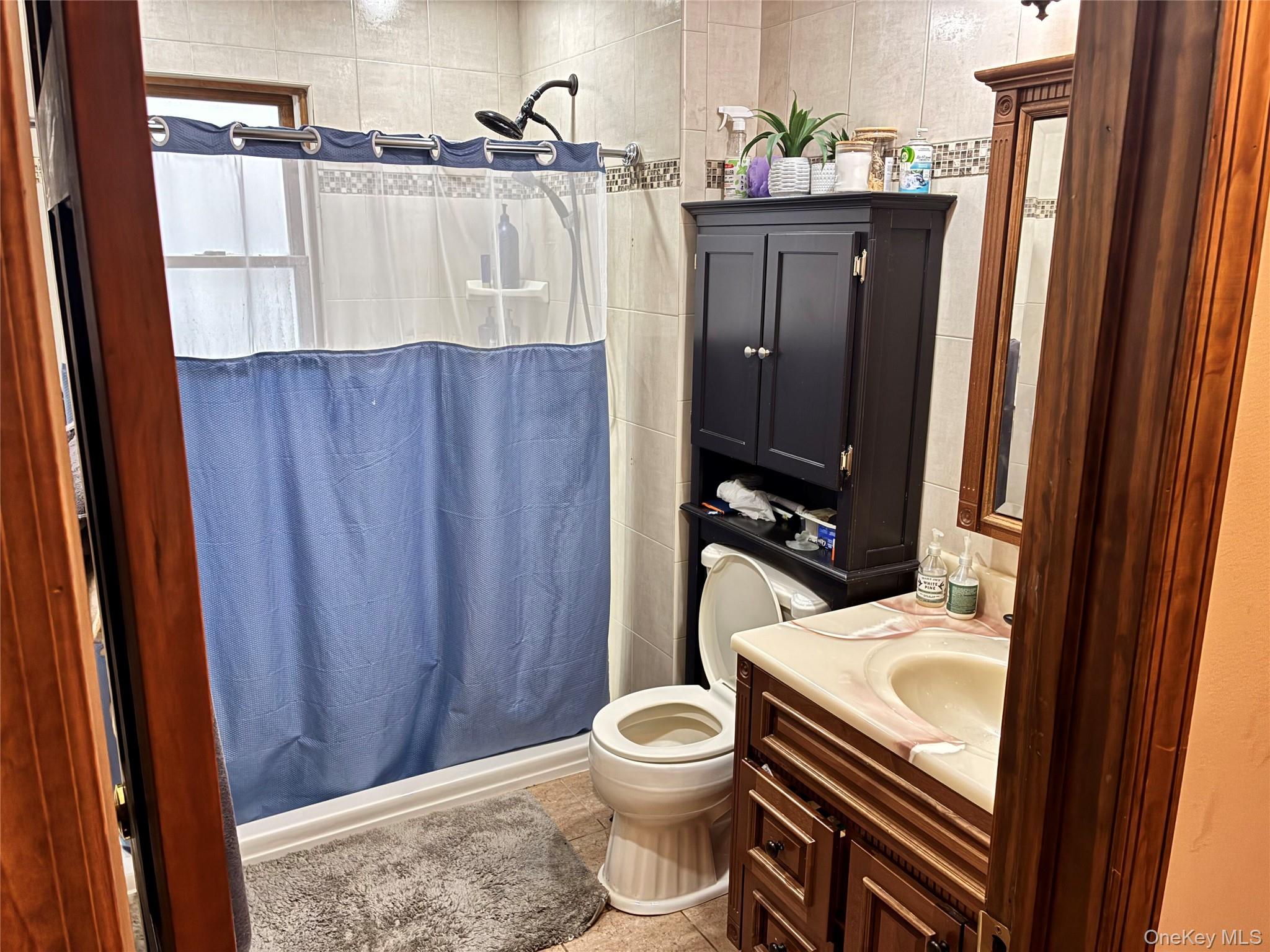 #6 photo, 86 Scarcliffe Drive, Malverne , NY 11565