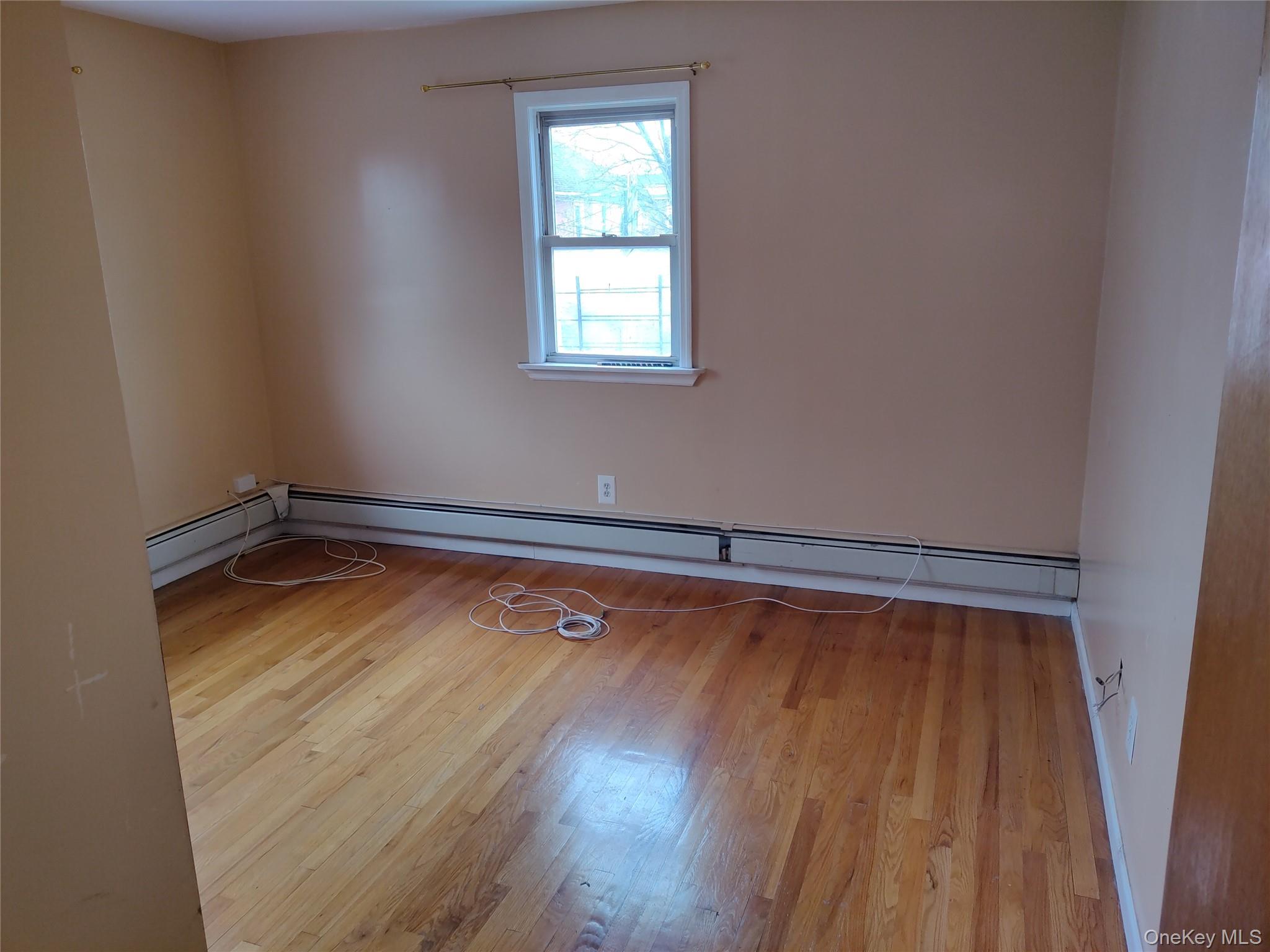 #11 photo, 872 48 Street, Бруклин ‖ Brooklyn , NY 11203