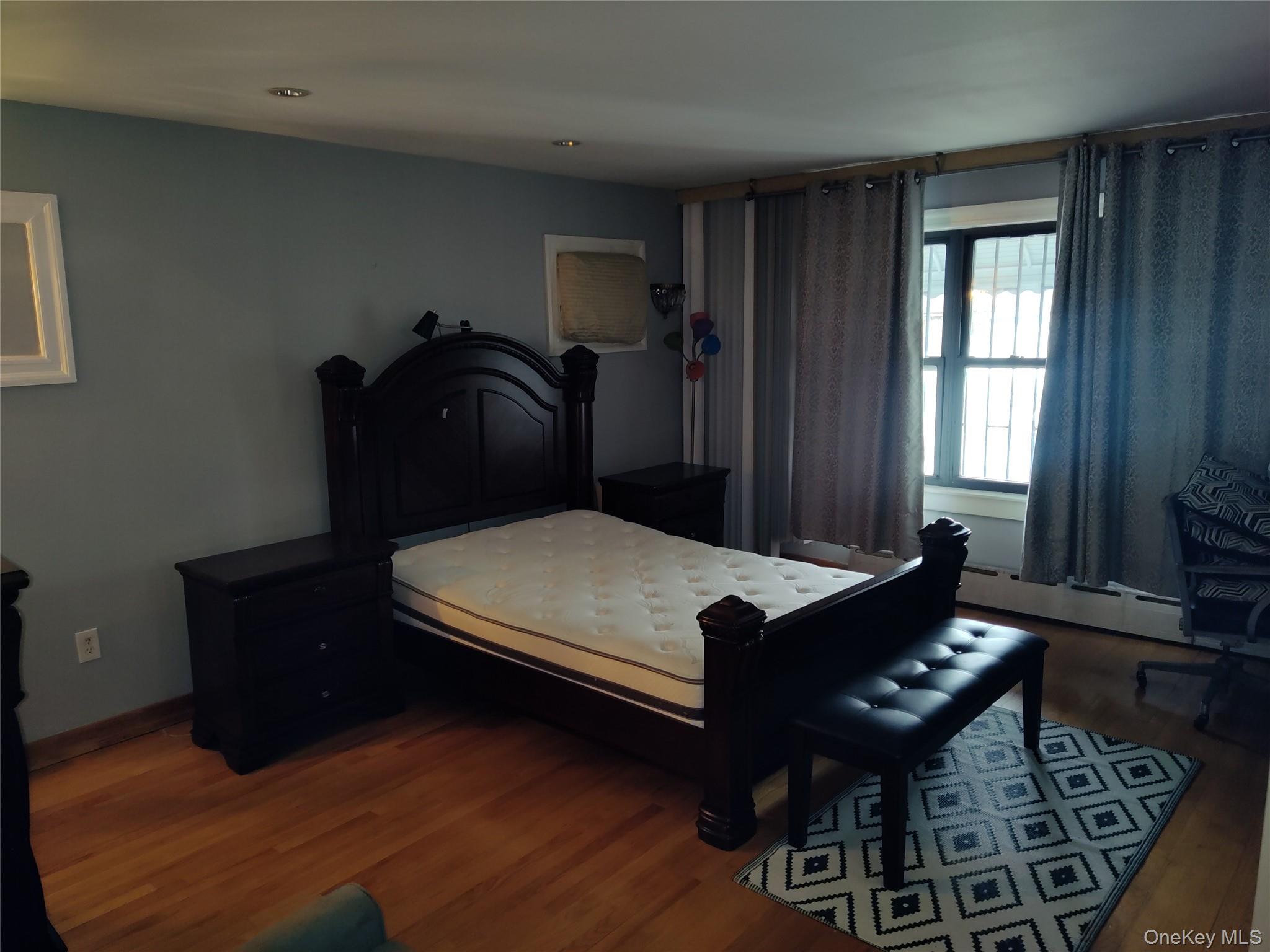 #13 photo, 872 48 Street, Бруклин ‖ Brooklyn , NY 11203