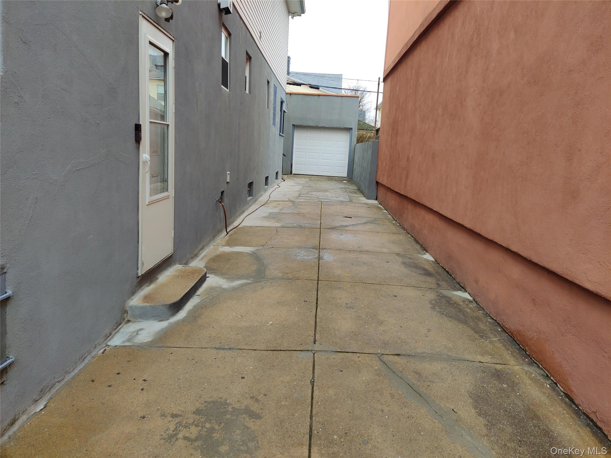 #19 photo, 872 48 Street, Бруклин ‖ Brooklyn , NY 11203