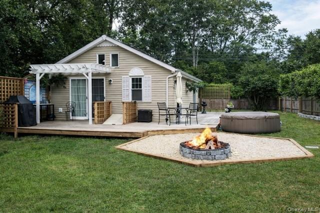 #1 photo, 435 Montauk Highway, Westhampton Beach , NY 11978