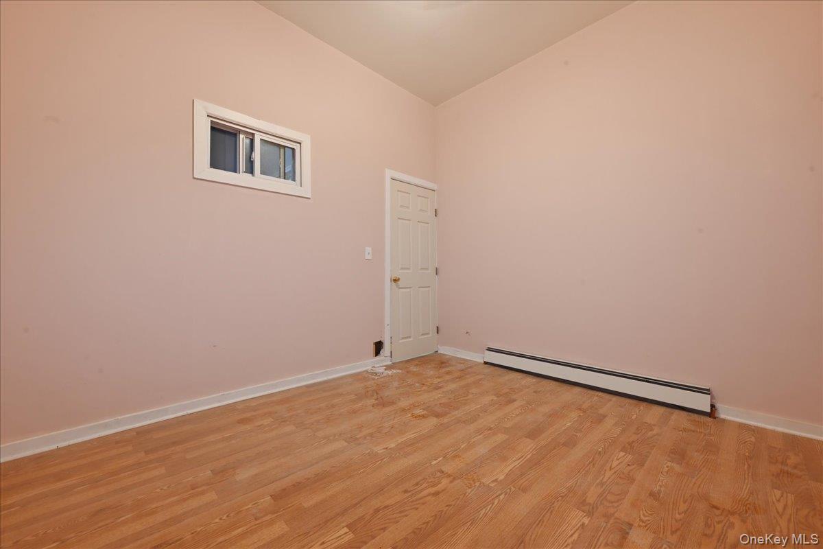 #13 photo, 12610 Jamaica Avenue, Куинс ‖ Jamaica , NY 11418