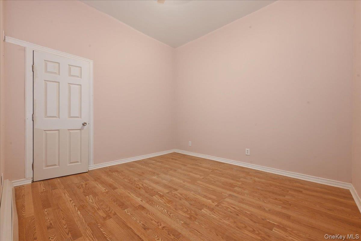 #9 photo, 12610 Jamaica Avenue, Куинс ‖ Jamaica , NY 11418