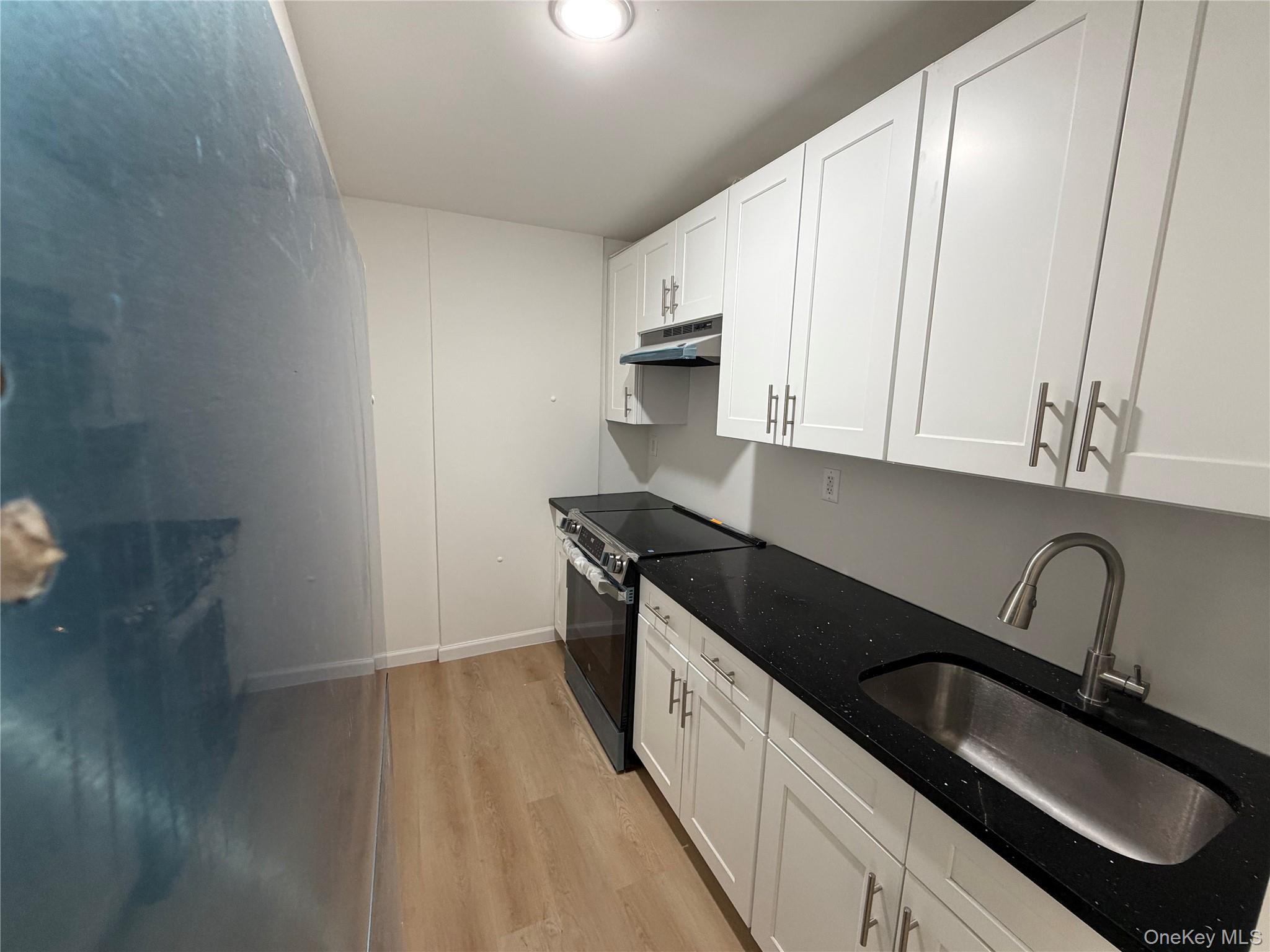 #1 photo, 947 college Avenue, Bronx , NY 10453