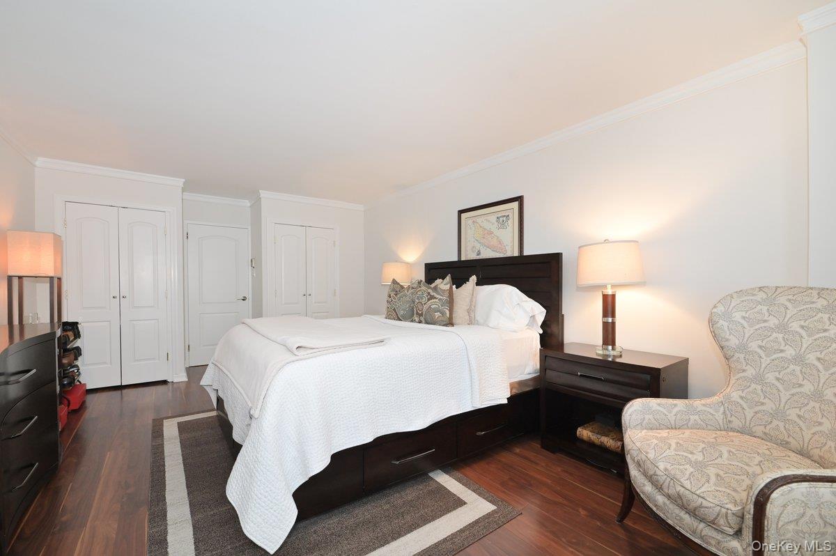 #17 photo, 18-15 215 Street, Bayside , NY 11360