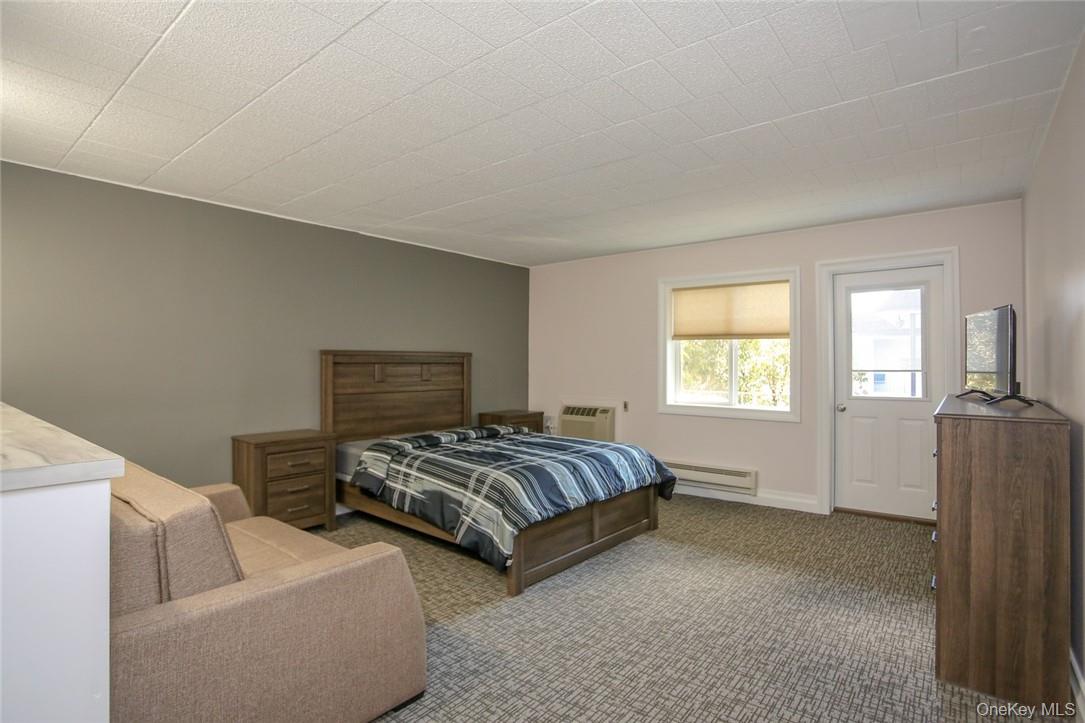 #4 photo, 30 N Route 9W, 紐約州 Congers , NY 10920