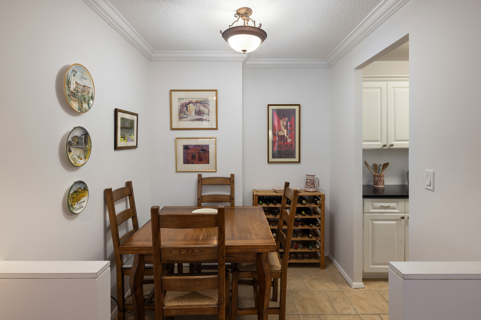 #5 photo, 2025 BROADWAY, Lincoln Square , NY 10023