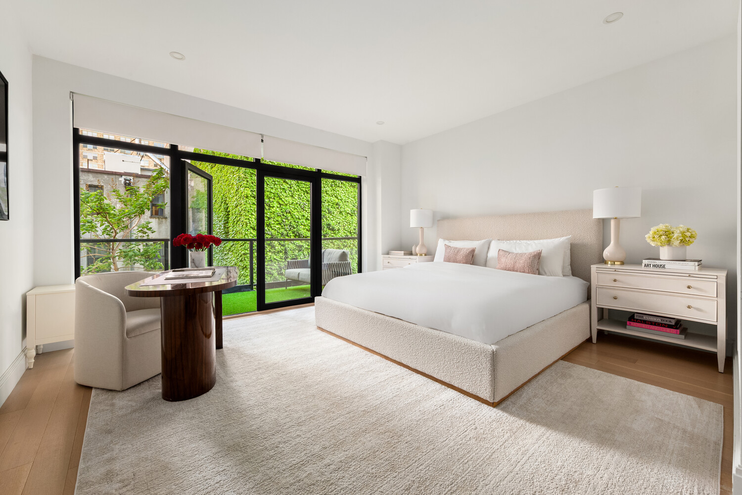 #11 photo, 318 E 81ST Street, 맨해튼 Yorkville , NY 10028