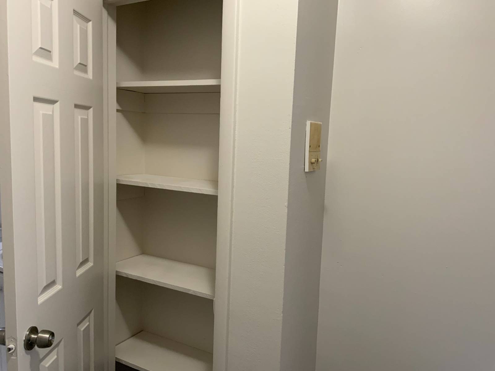 #14 photo, 11-21 Ashdown Rd, #15C, Ballston Lake , NY 12019