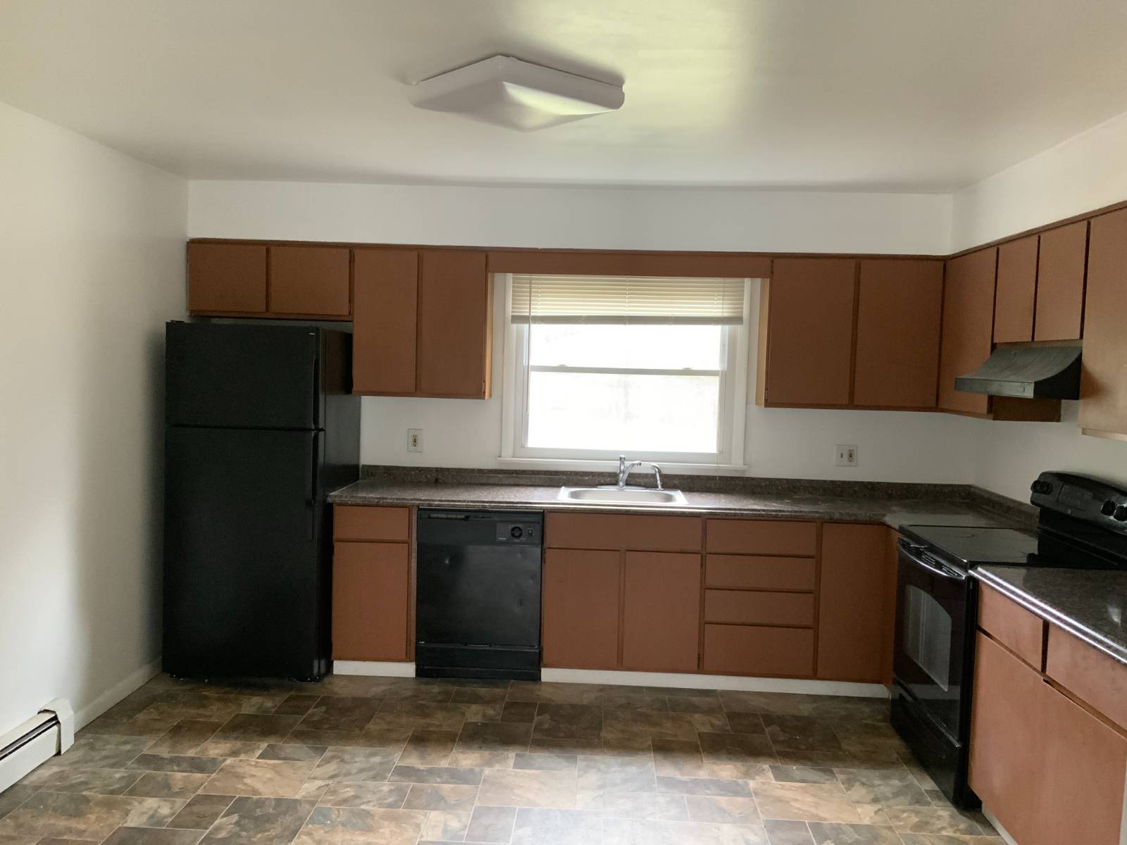 #5 photo, 11-21 Ashdown Rd, #15C, Ballston Lake , NY 12019