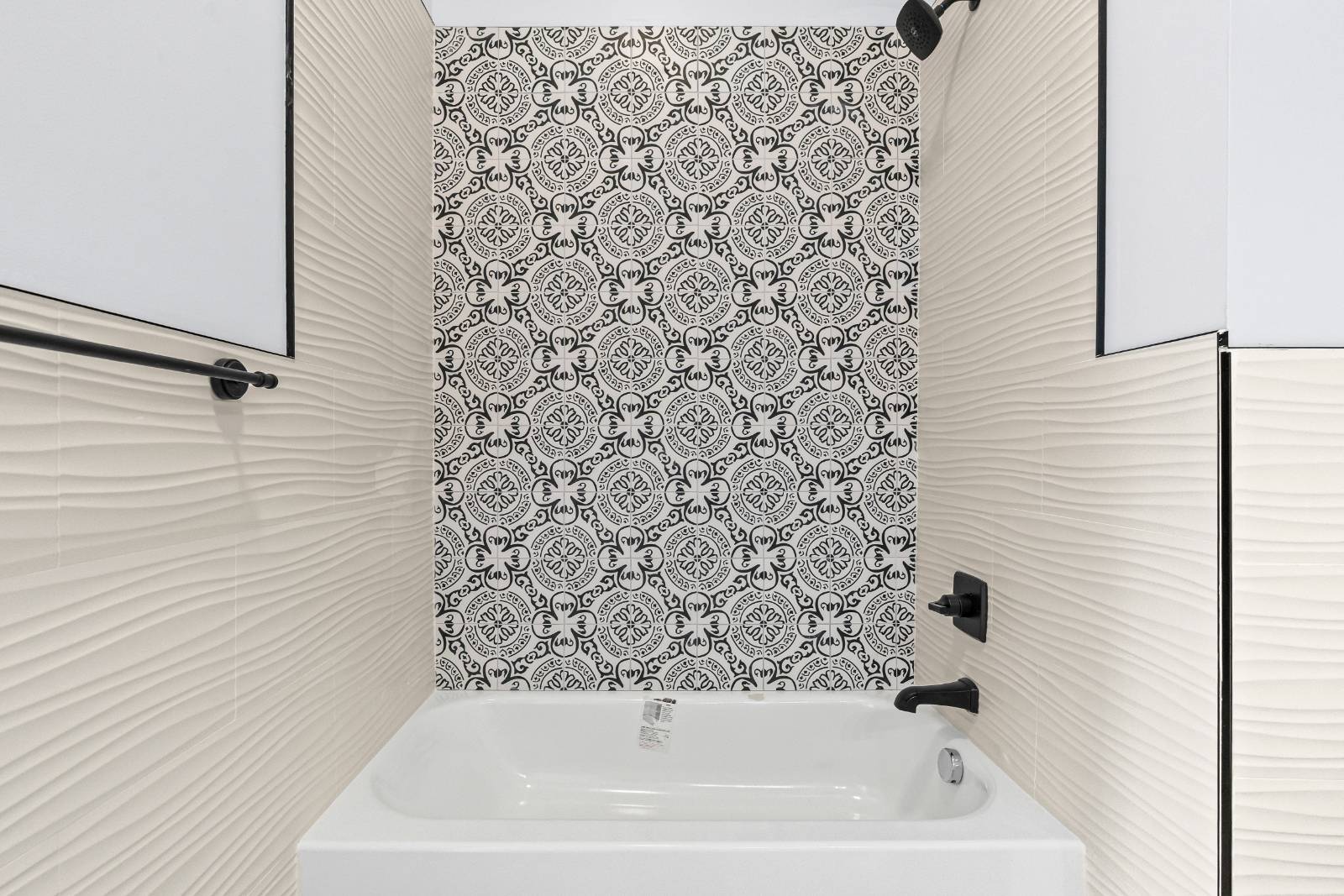 #16 photo, 5  Garden Alley, Albany , NY 12210