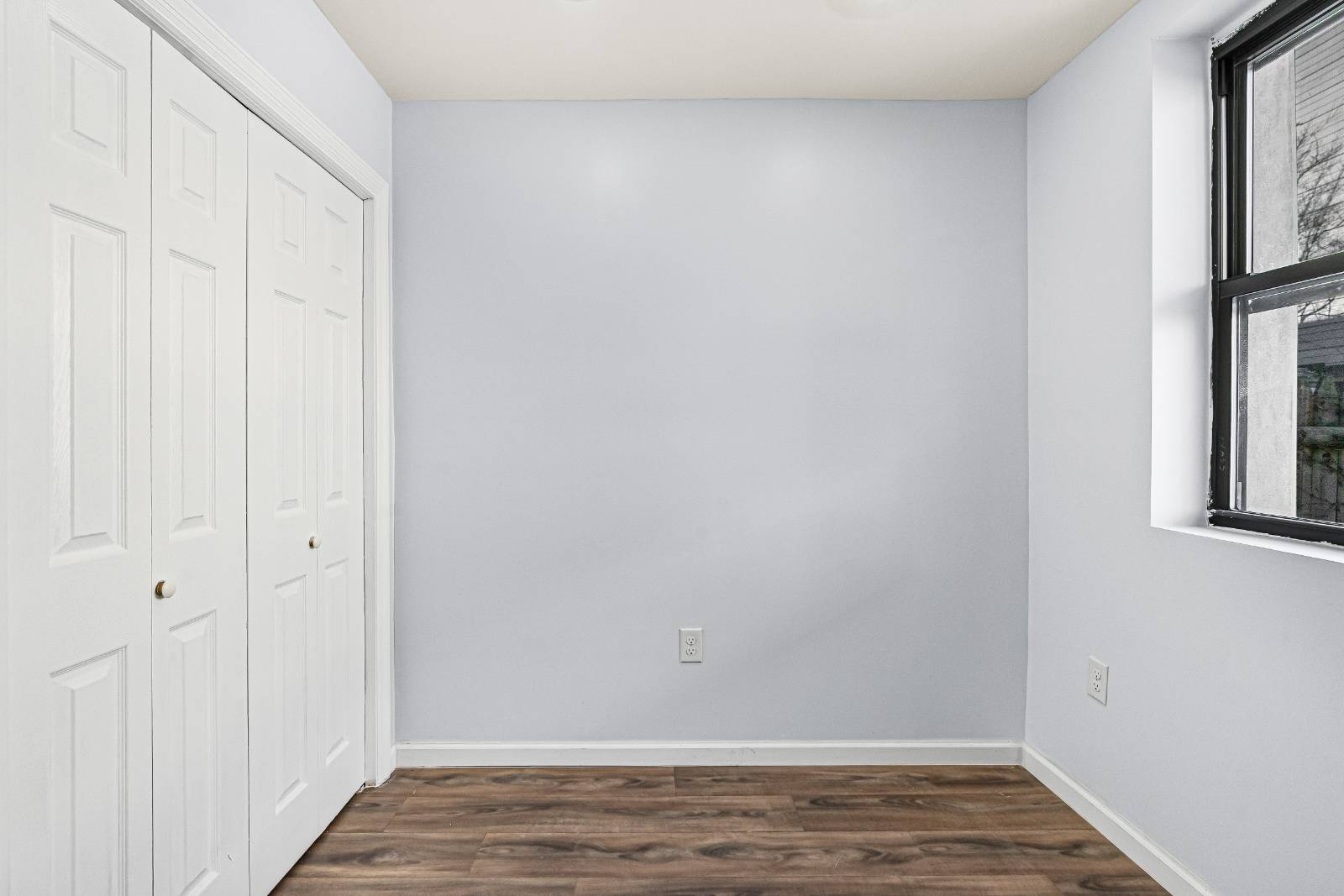 #21 photo, 5  Garden Alley, Albany , NY 12210