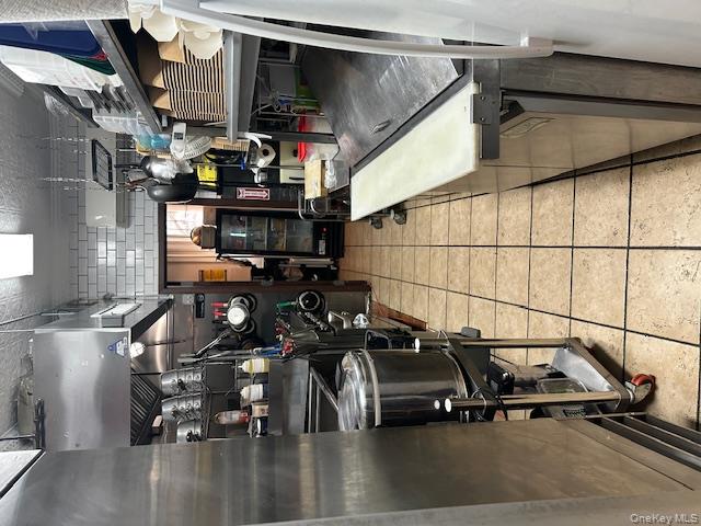 #3 photo, 251 Smith st, Brooklyn , NY 11231