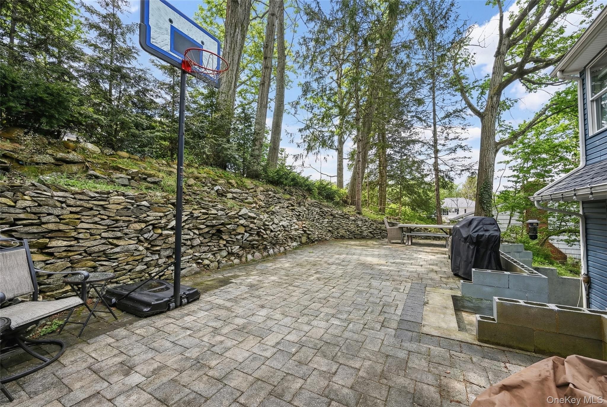 #16 photo, 67 Kissam Lane, Нассау ‖ Glen Head , NY 11545