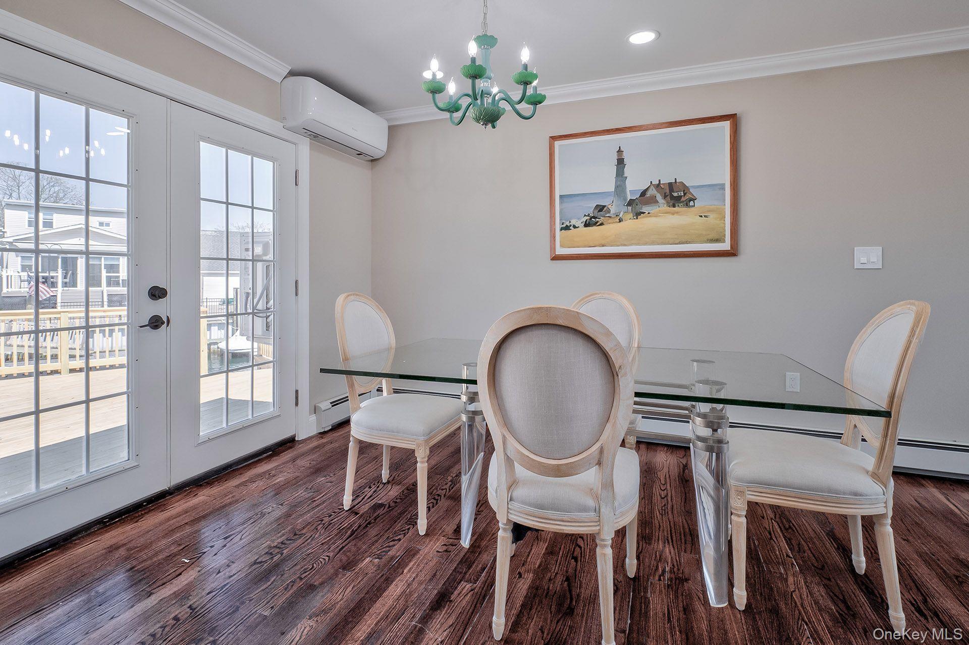 #9 photo, 72 W Lido Promenade, Саффолк ‖ Lindenhurst , NY 11757