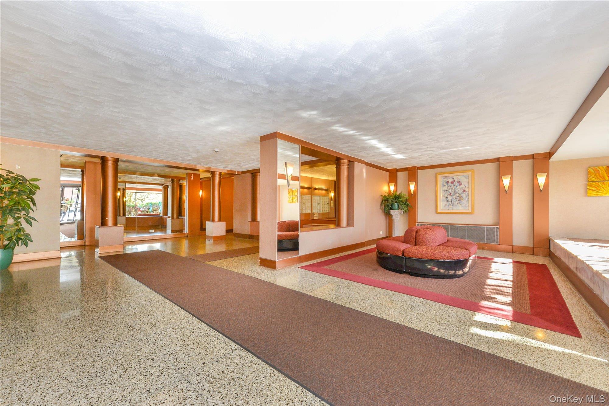 #15 photo, 23-25 Bell Boulevard, Куинс ‖ Bayside , NY 11360