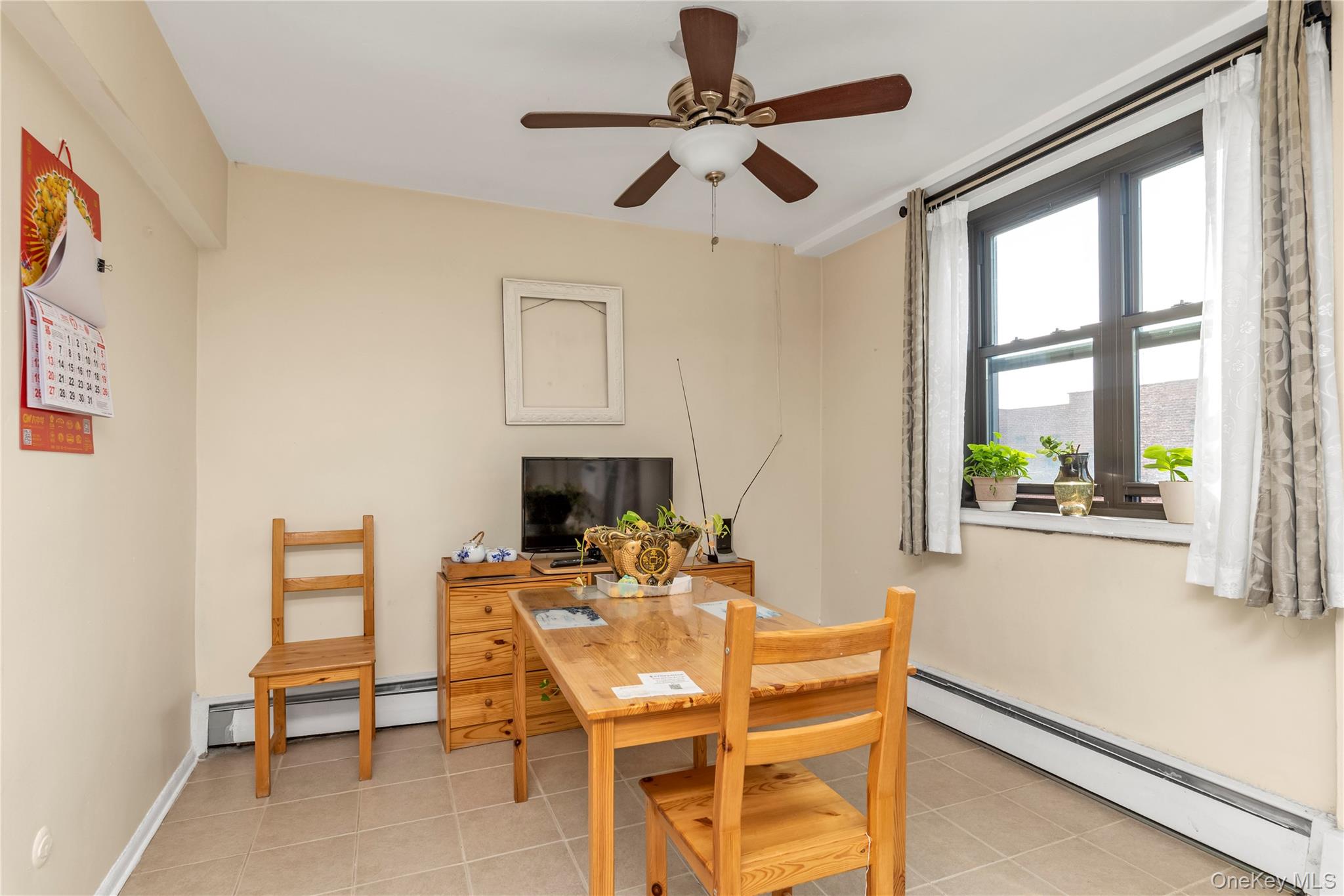 #6 photo, 99-05 59 Ave Ave, Куинс ‖ Corona , NY 11368