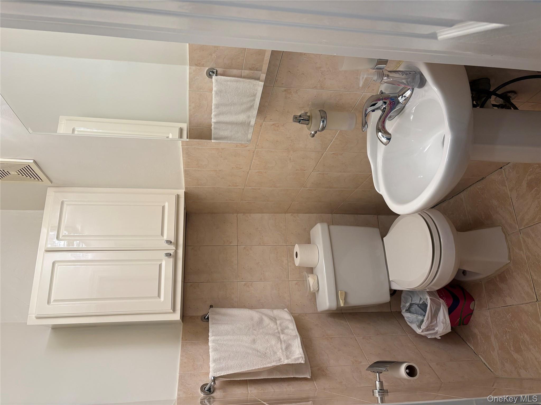 #15 photo, 68-37 138th Street, Flushing , NY 11367