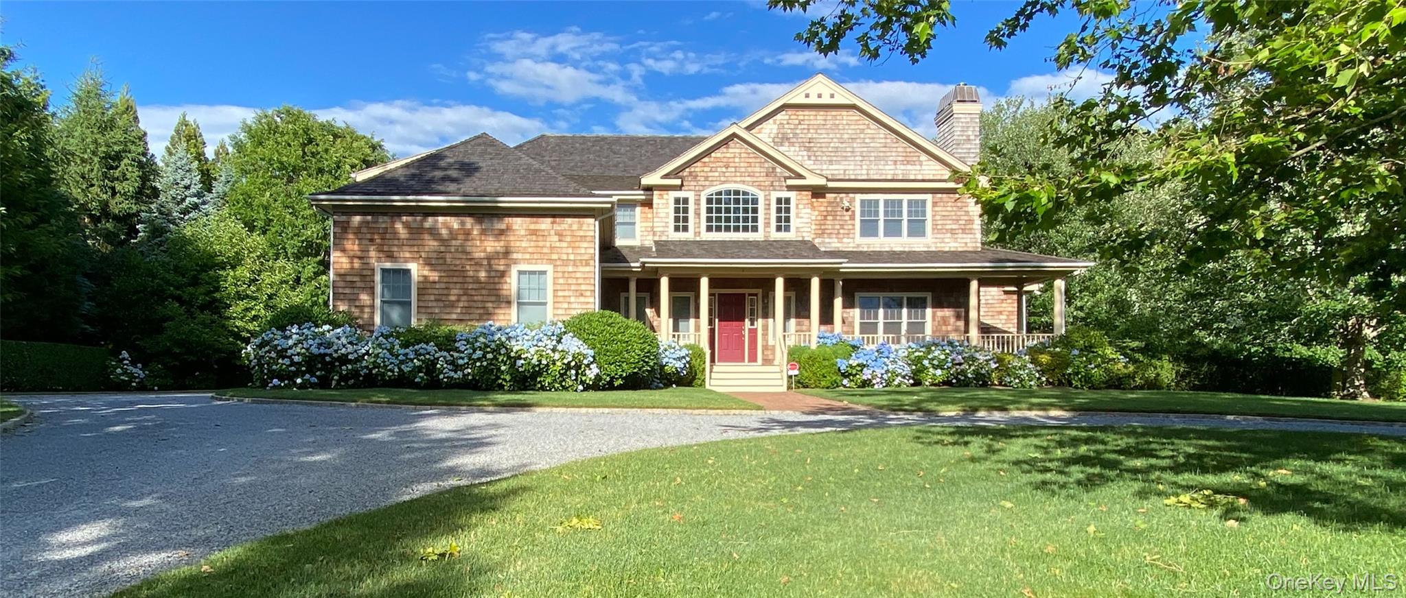 #2 photo, 3 Whispering Fields Court, Саффолк ‖ Water Mill , NY 11976