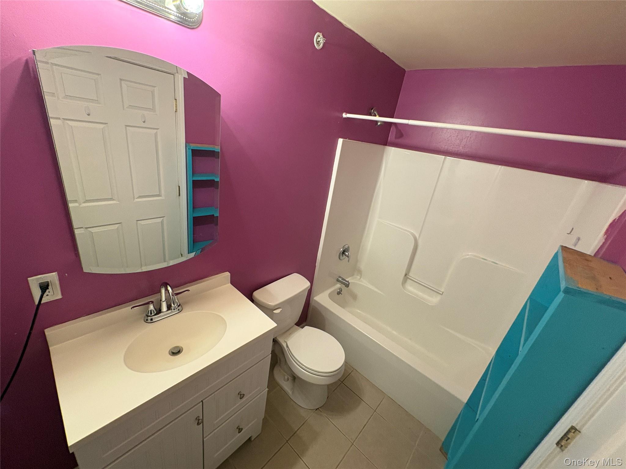 #11 photo, 4 E Main Street, Middletown , NY 10940