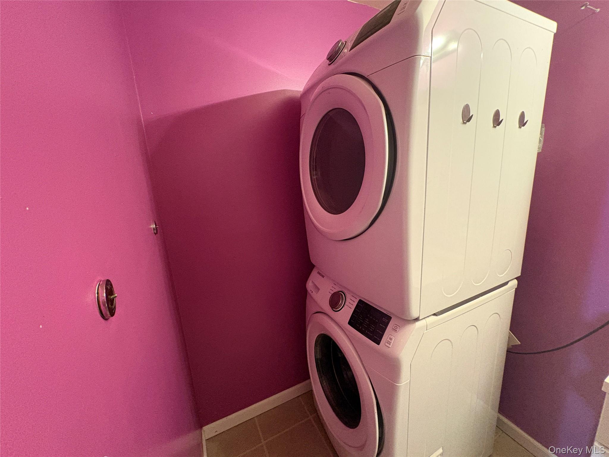 #13 photo, 4 E Main Street, Middletown , NY 10940