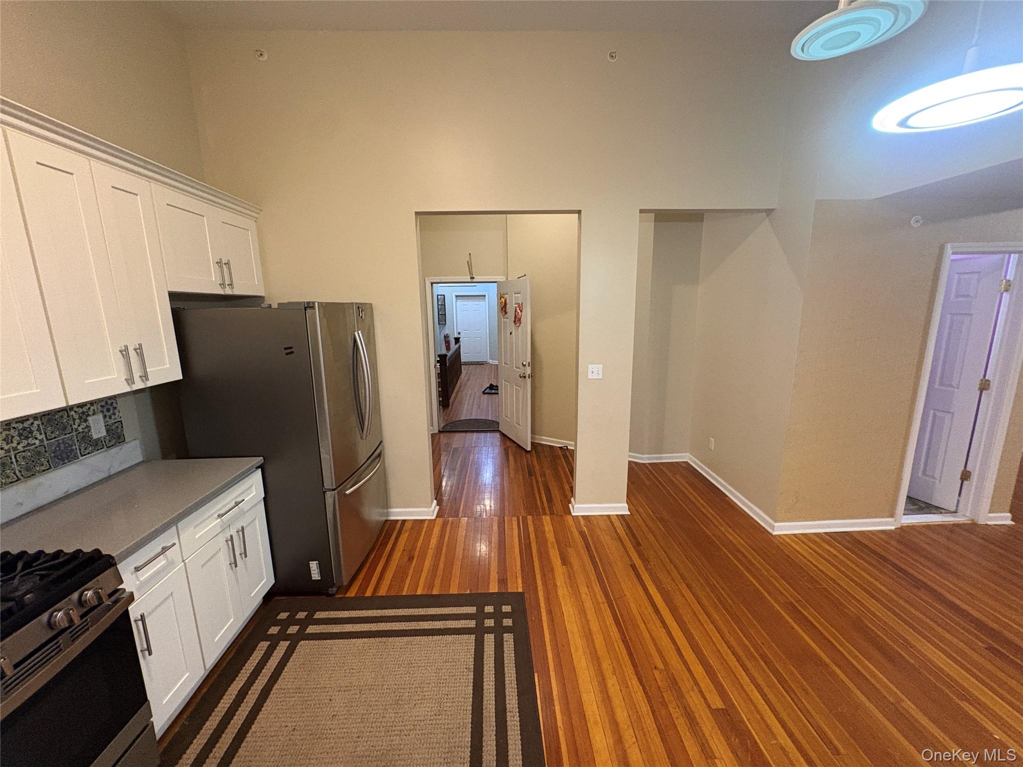 #2 photo, 4 E Main Street, Middletown , NY 10940