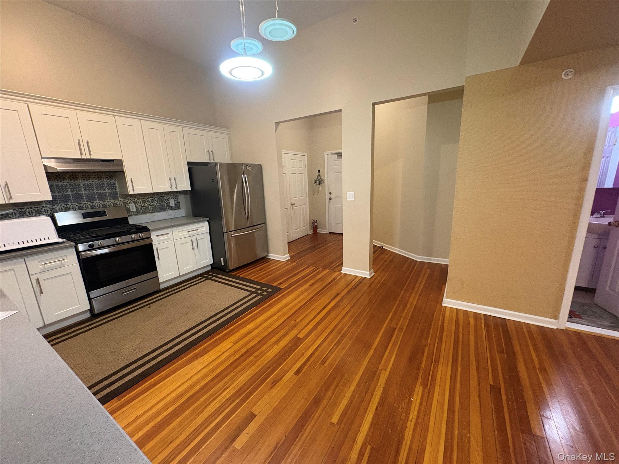 #5 photo, 4 E Main Street, Middletown , NY 10940