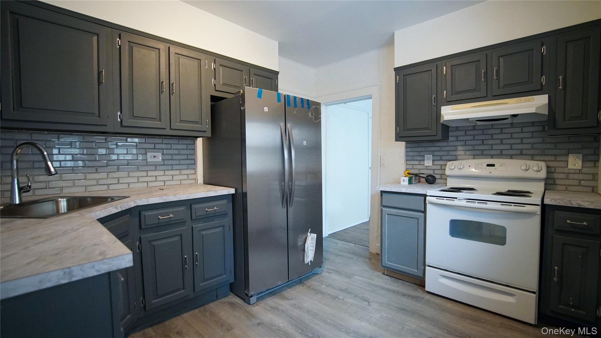 #1 photo, 27 Lawrence Avenue, Sleepy Hollow , NY 10591