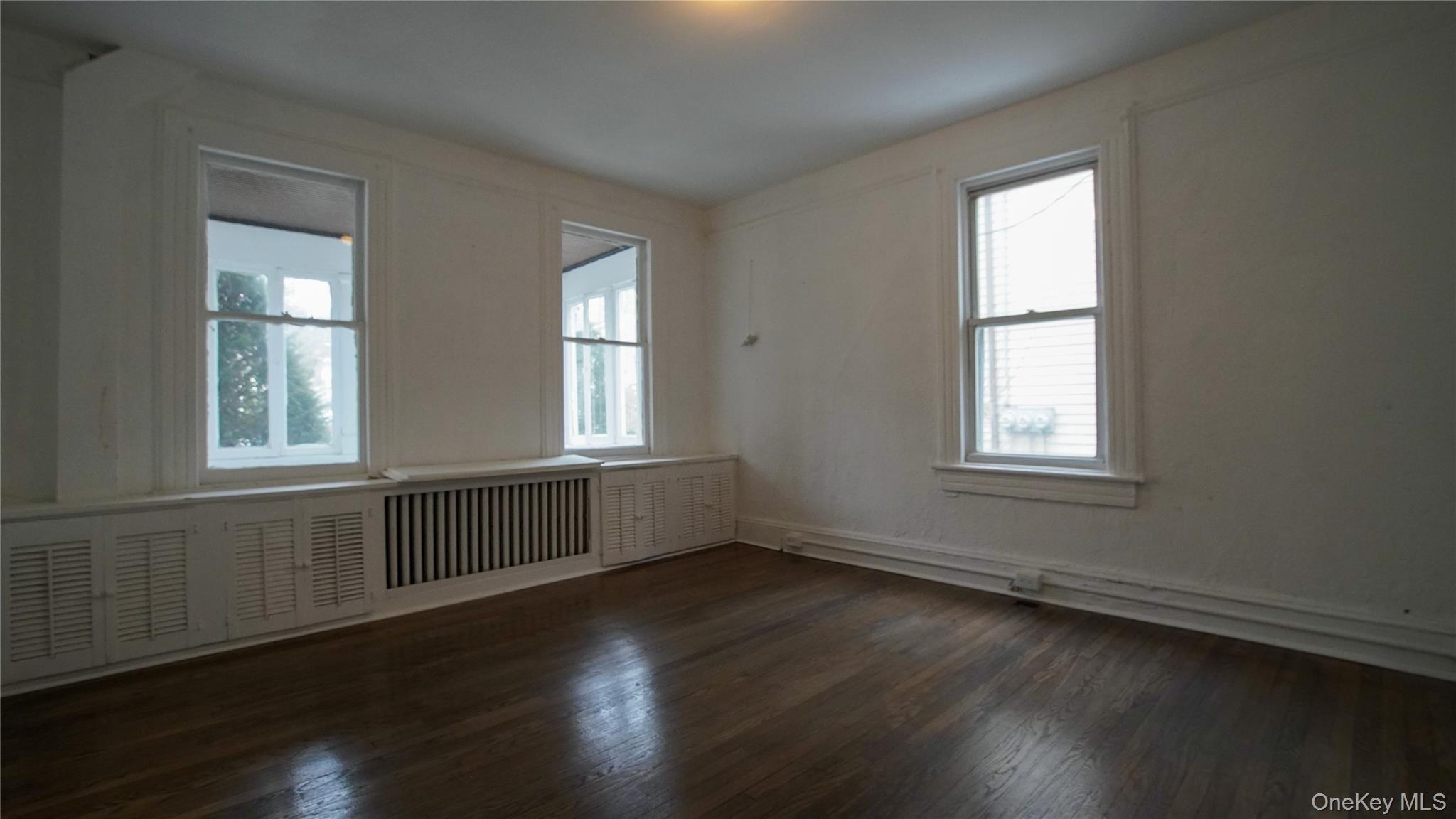 #4 photo, 27 Lawrence Avenue, Sleepy Hollow , NY 10591