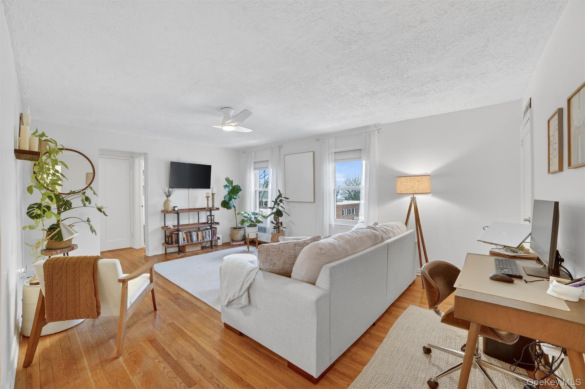 #13 photo, 120 N Broadway, Irvington , NY 10533