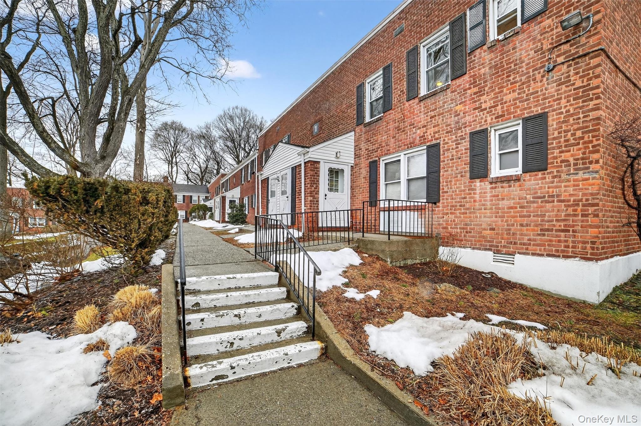 #3 photo, 120 N Broadway, Irvington , NY 10533