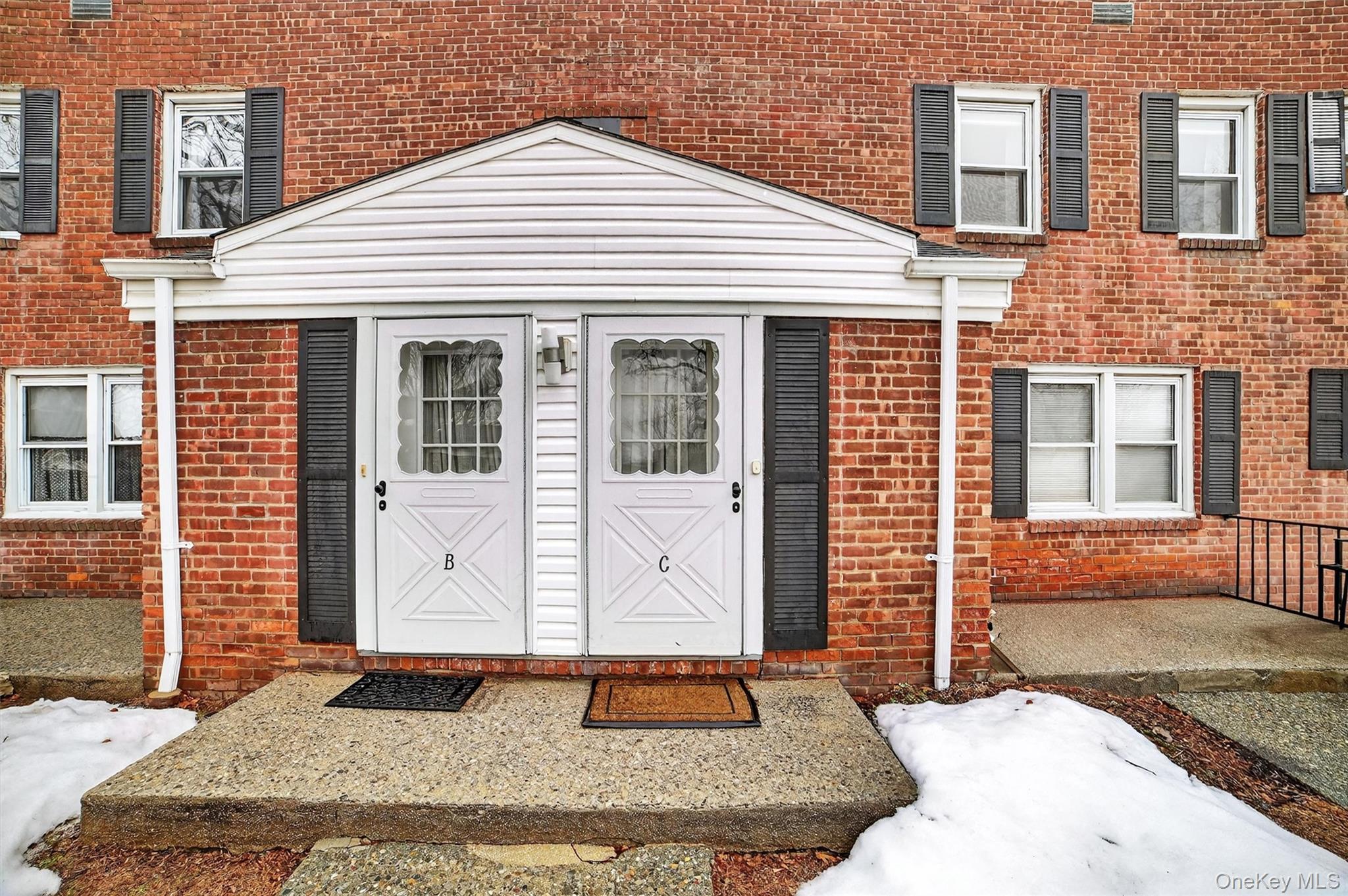 #4 photo, 120 N Broadway, Irvington , NY 10533